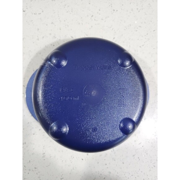 Tupperware Vent 'N Serve Small 1 3/4 Cup 400 ml Round Blue Container 4150B-2 - Picture 3 of 4
